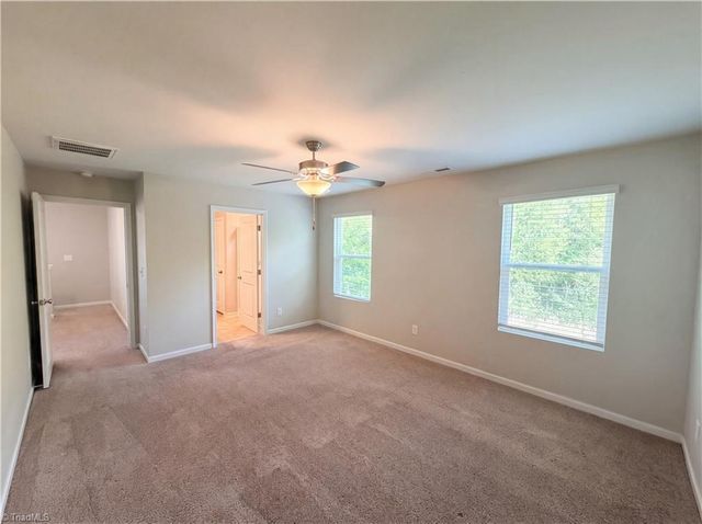 1925 Glenburn Drive, Winston-salem, NC 27127