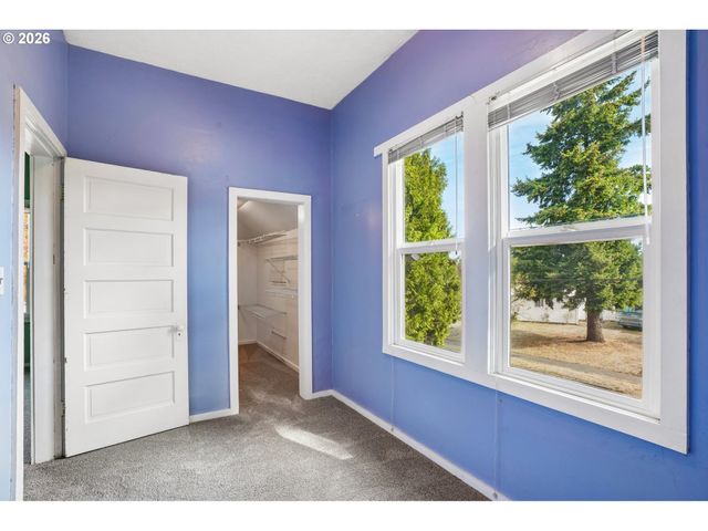 8417 N BERKELEY Ave, Portland, OR 97203