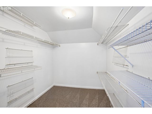 8417 N BERKELEY Ave, Portland, OR 97203