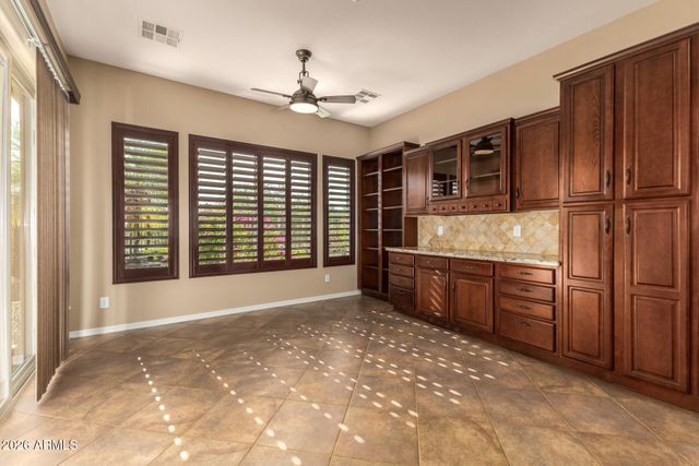 12481 W MILTON Drive, Peoria, AZ 85383