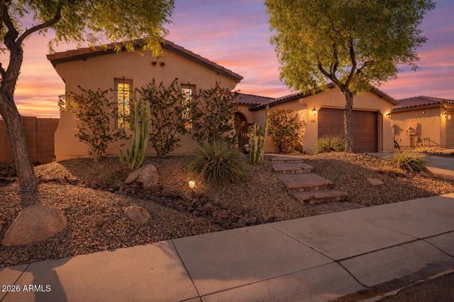 12481 W MILTON Drive, Peoria, AZ 85383