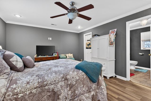 315 S Winn Avenue, Irvine, KY 40336