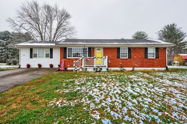 315 S Winn Avenue, Irvine, KY 40336