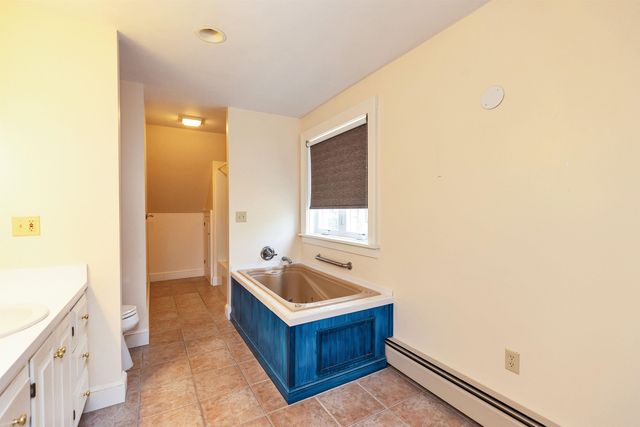 6 Mottau Drive, Lyndeborough, NH 03082