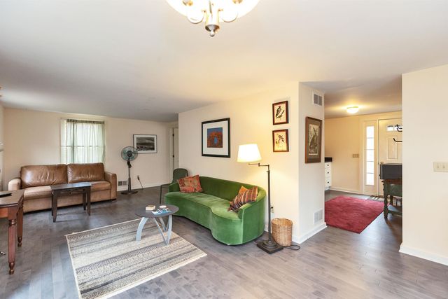 6 Mottau Drive, Lyndeborough, NH 03082