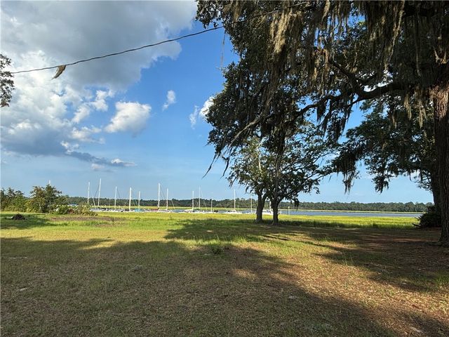 1031 NE Journey Street NE, Townsend, GA 31331