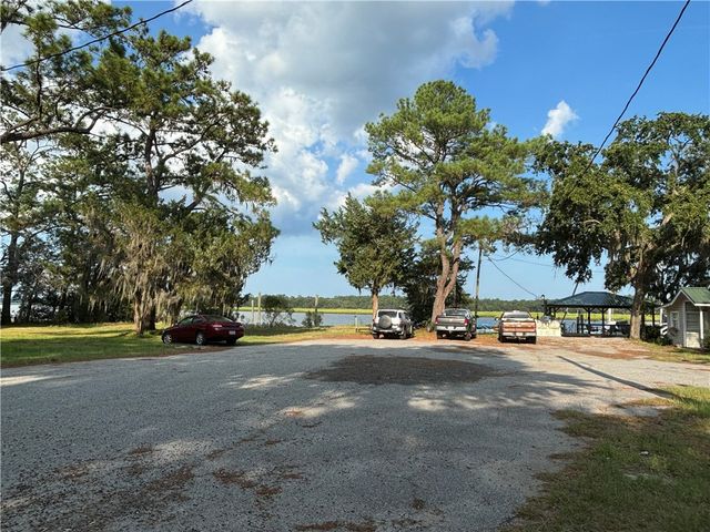 1031 NE Journey Street NE, Townsend, GA 31331