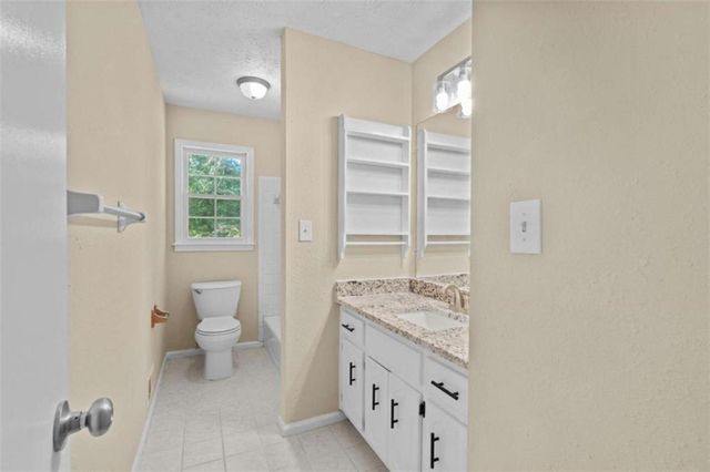 285 Amanda Court, Stockbridge, GA 30281