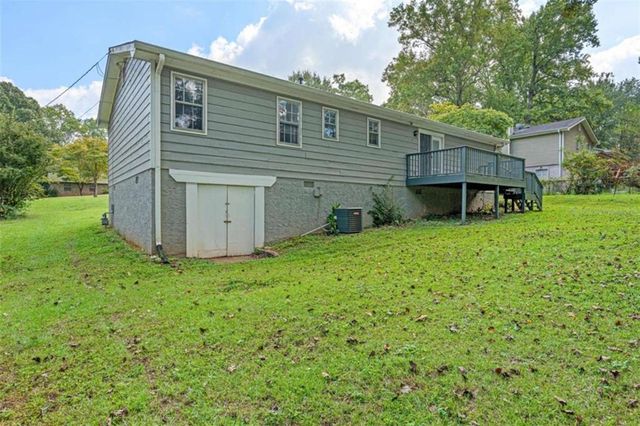 285 Amanda Court, Stockbridge, GA 30281