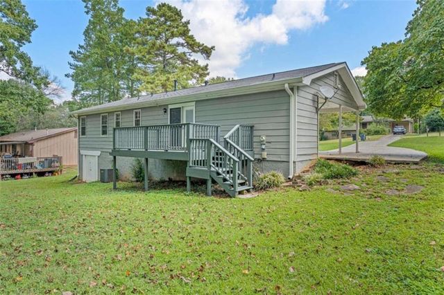 285 Amanda Court, Stockbridge, GA 30281