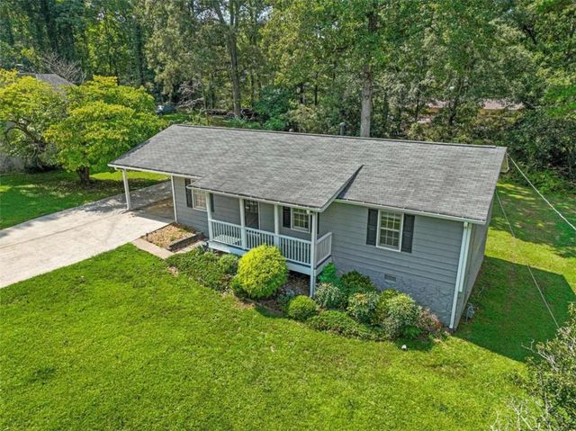 285 Amanda Court, Stockbridge, GA 30281