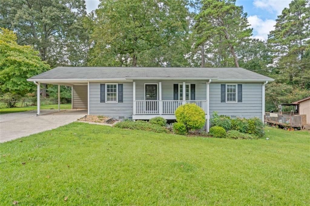 285 Amanda Court, Stockbridge, GA 30281