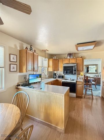 30 N Walnut, Dillon, MT 59725