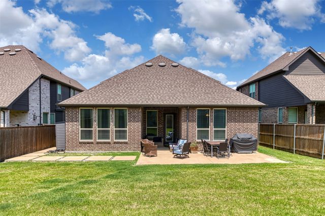 1804 Gristmill Drive, Mansfield, TX 76063