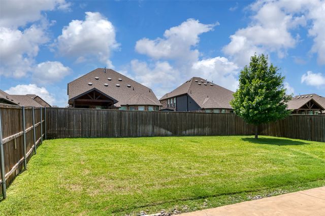 1804 Gristmill Drive, Mansfield, TX 76063