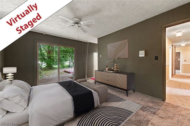 4936 Gate Moss Oval, North Ridgeville, OH 44039