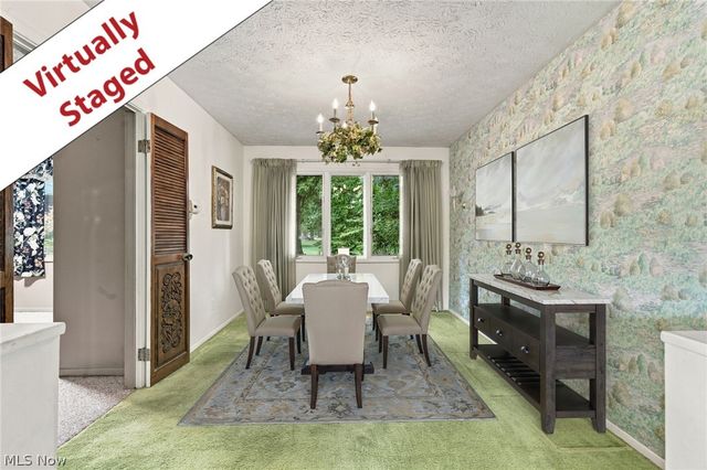 4936 Gate Moss Oval, North Ridgeville, OH 44039