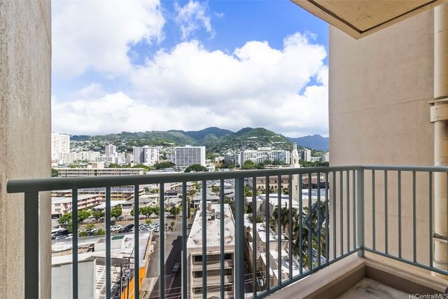 1314 Kalakaua Avenue 1214, Honolulu, HI 96826