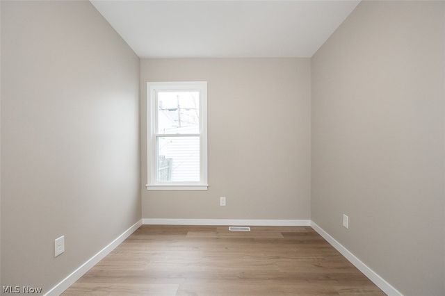 1605 Winchester Avenue, Lakewood, OH 44107