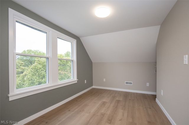 1605 Winchester Avenue, Lakewood, OH 44107