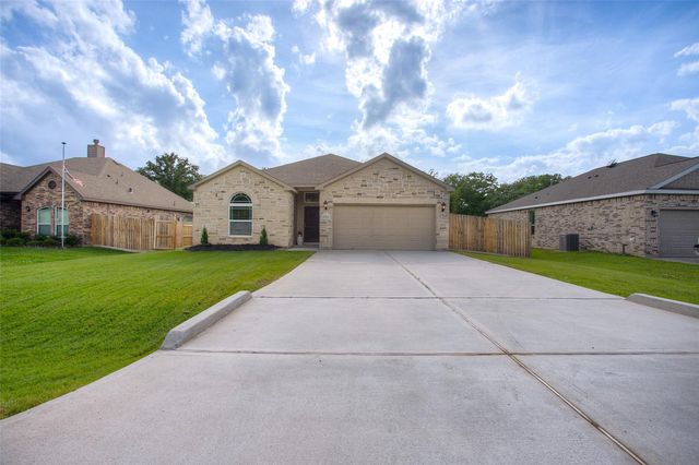 12956 Foster Circle, Willis, TX 77318