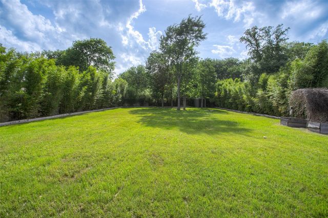 12956 Foster Circle, Willis, TX 77318