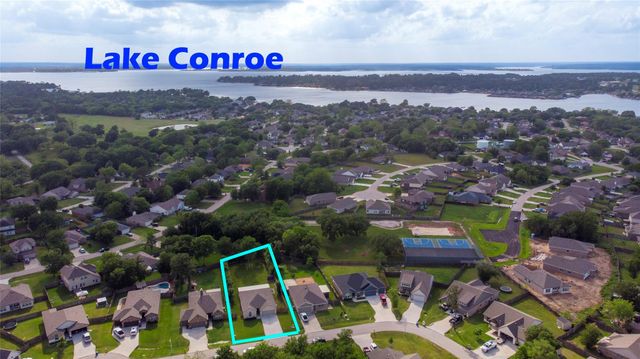 12956 Foster Circle, Willis, TX 77318
