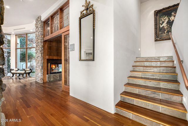 5676 E CHENEY Drive, Paradise Valley, AZ 85253