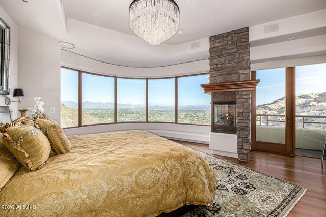 5676 E CHENEY Drive, Paradise Valley, AZ 85253