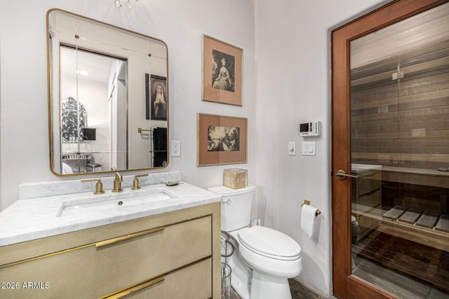 5676 E CHENEY Drive, Paradise Valley, AZ 85253