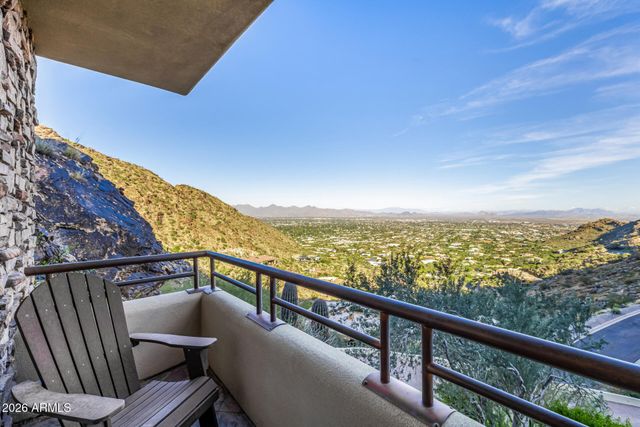 5676 E CHENEY Drive, Paradise Valley, AZ 85253