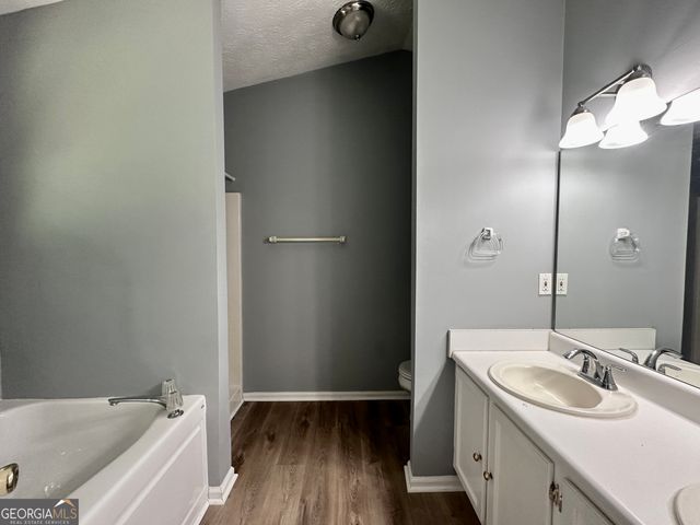 3372 Tia Trace NW, Kennesaw, GA 30152