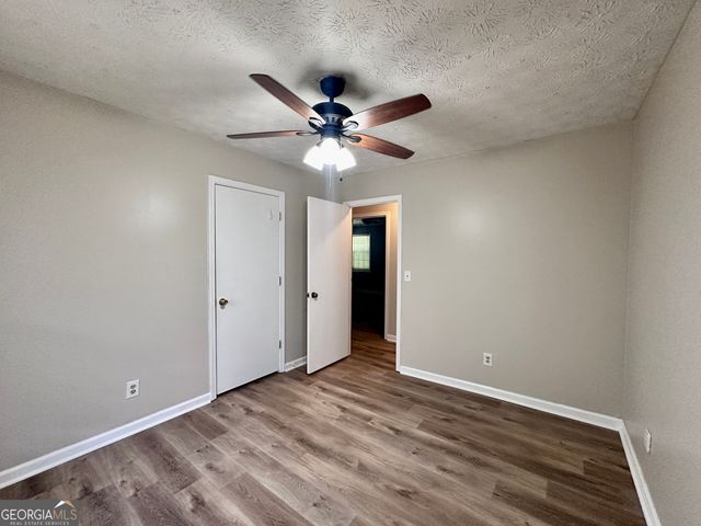 3372 Tia Trace NW, Kennesaw, GA 30152