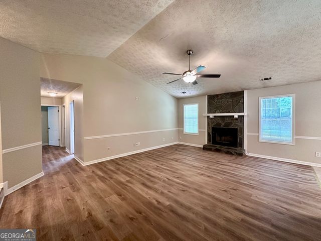 3372 Tia Trace NW, Kennesaw, GA 30152