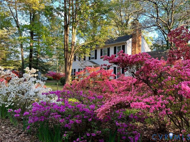 6287 Queens Lace Rd, Mechanicsville, VA 23111