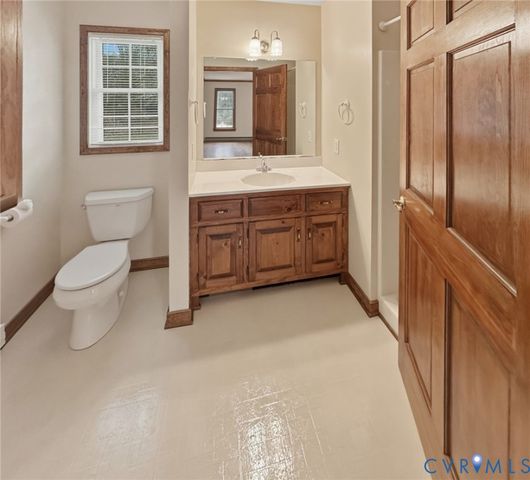 6287 Queens Lace Rd, Mechanicsville, VA 23111