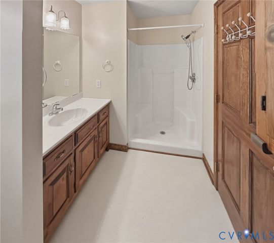 6287 Queens Lace Rd, Mechanicsville, VA 23111