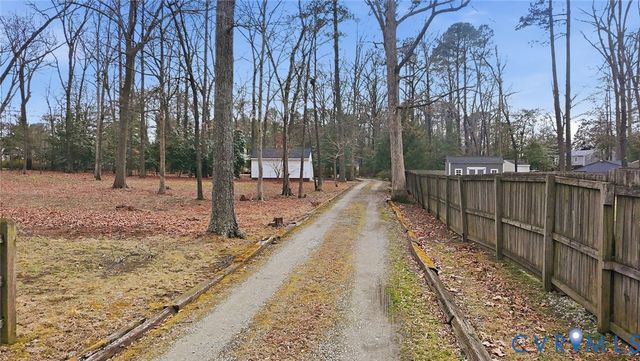 6287 Queens Lace Rd, Mechanicsville, VA 23111