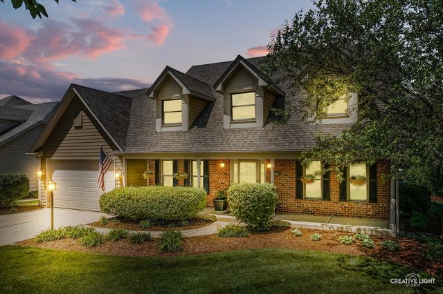 4903 Clearwater Lane, Naperville, IL 60564