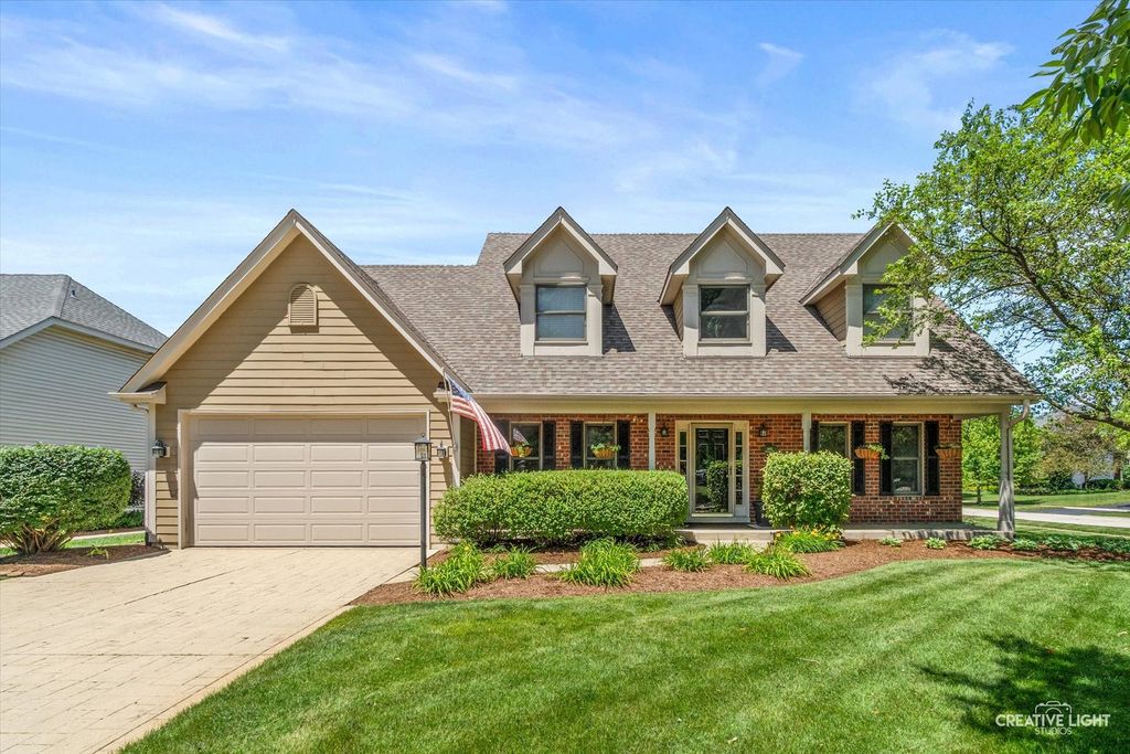4903 Clearwater Lane, Naperville, IL 60564