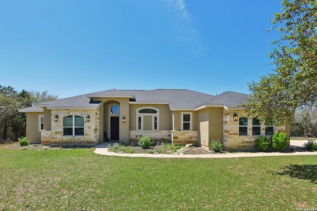 345 Ridge Point, Spring Branch, TX 78070