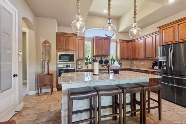 345 Ridge Point, Spring Branch, TX 78070