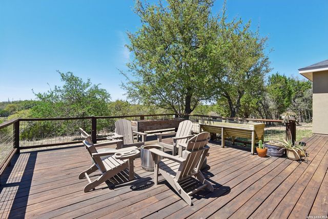 345 Ridge Point, Spring Branch, TX 78070