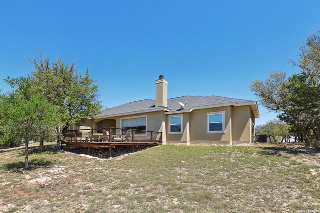 345 Ridge Point, Spring Branch, TX 78070