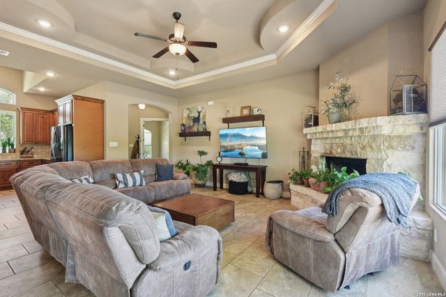 345 Ridge Point, Spring Branch, TX 78070