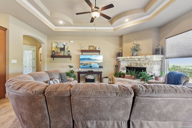 345 Ridge Point, Spring Branch, TX 78070