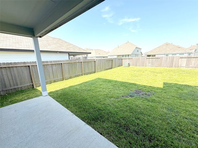 5426 James Michael Drive, Rosharon, TX 77583