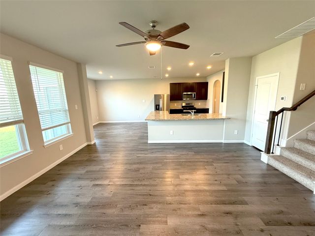 5426 James Michael Drive, Rosharon, TX 77583