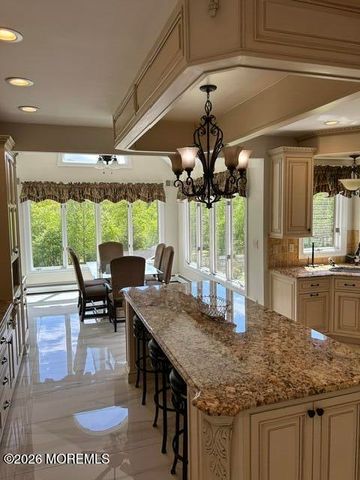 11 Liberty Lane, Millstone, NJ 08535