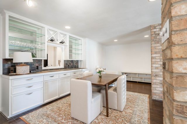 1611 N K St, Midland, TX 79701